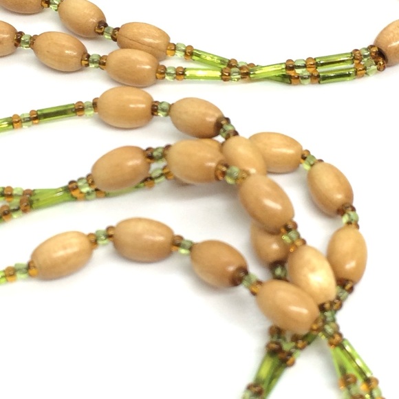 VINTAGE WOOD GLASS SEED BEAD NECKLACE SUN STARBURST PENDANT MEDALLION MANDALA - Picture 13 of 14